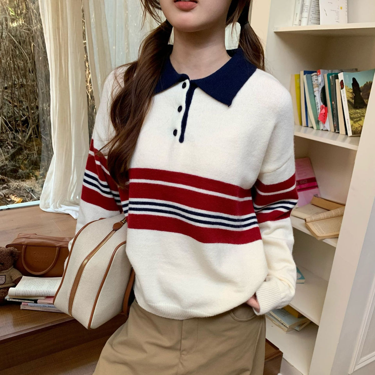 Relaxed Fit Turn-Down Collar Knit Pullover Sweater