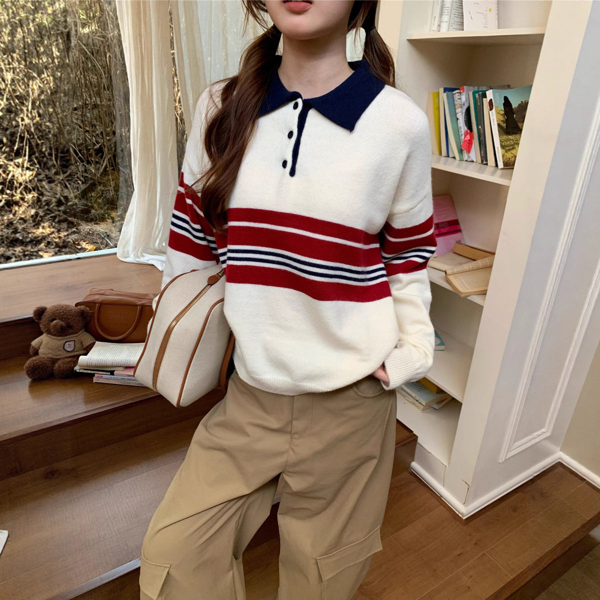 Relaxed Fit Turn-Down Collar Knit Pullover Sweater