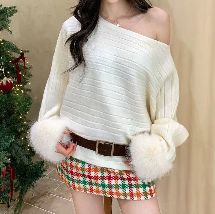 Women's  Chic Off-shoulder Loose Knit Sweater with Fluffy Sleeves