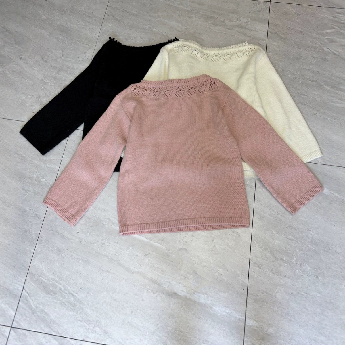 Hollow lace one neck sweater